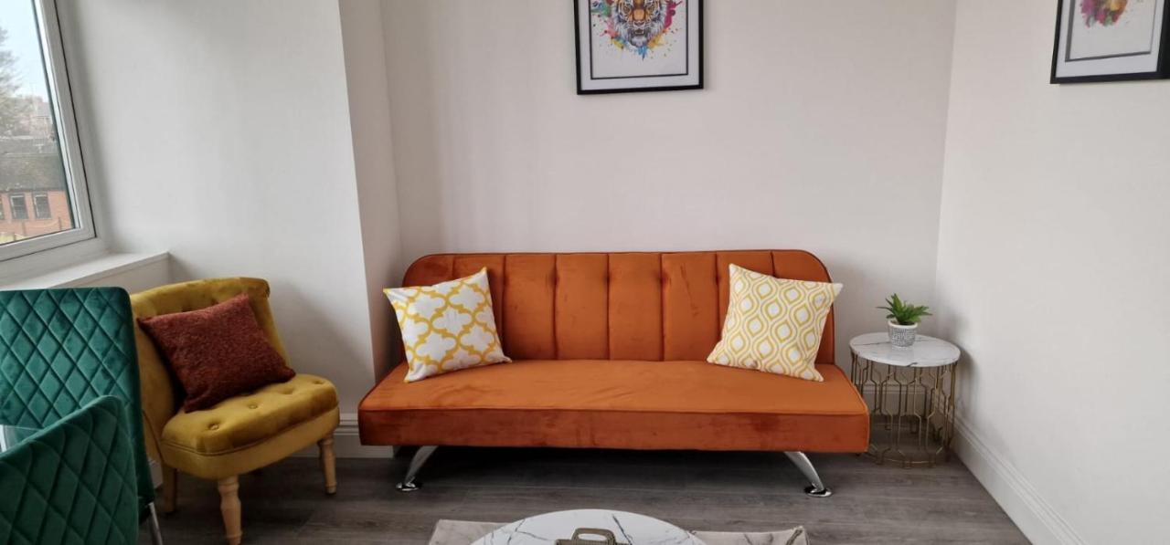 1 Bedroom Apartment - Flitwick - Contractor Friendly - Tourist Ready - Full Kitchen - Wifi - Smart Tv - Sofa Bed - Free Parking - Ideal For Short Or Long Stays Exterior photo